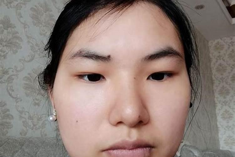 梦见自己好丑