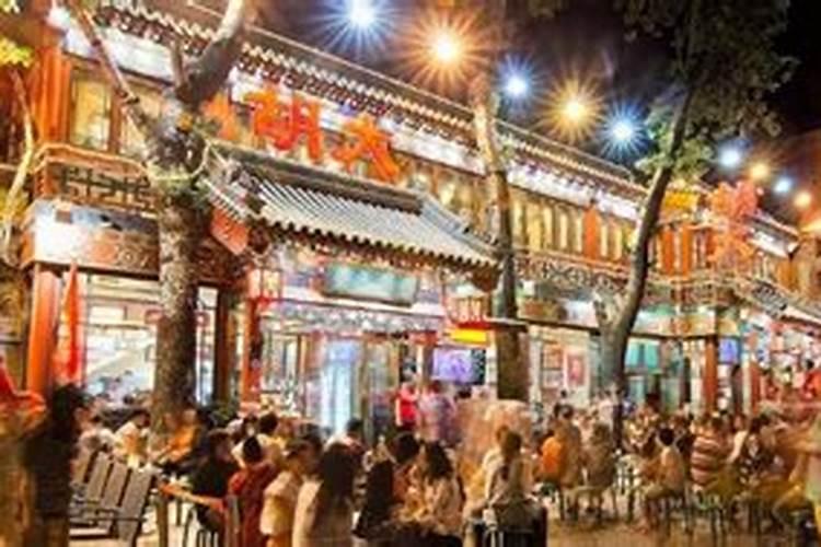 属鸡和属蛇的适合做夫妻吗