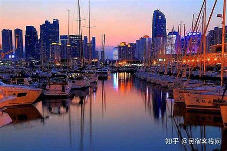 梦见蟒蛇进家是什么意思？