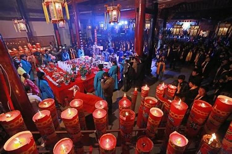 属马人犯太岁如何化解,属马犯太岁佩戴什么化解