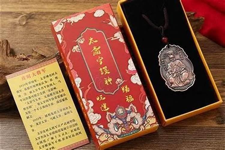 梦见妻子生病躺进棺材的预兆