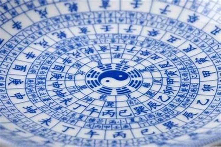属虎的2025年犯太岁吗