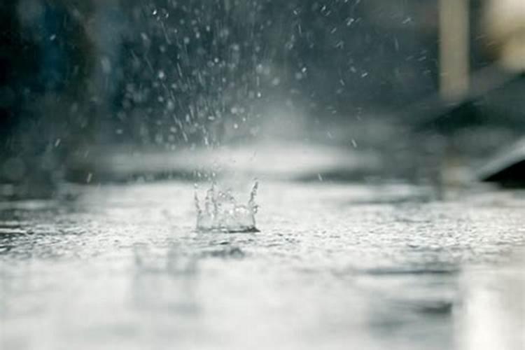 没有孕囊自然流产的要清宫吗