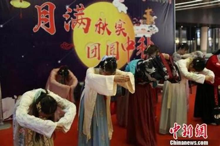 2025年94年属狗人的全年运势详解