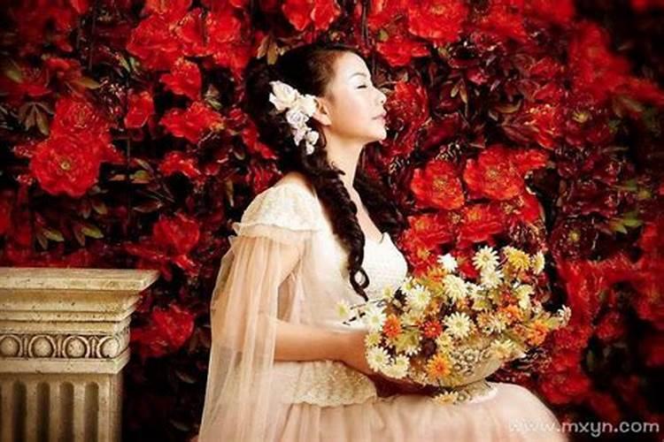梦见男友和别人结婚了的预兆
