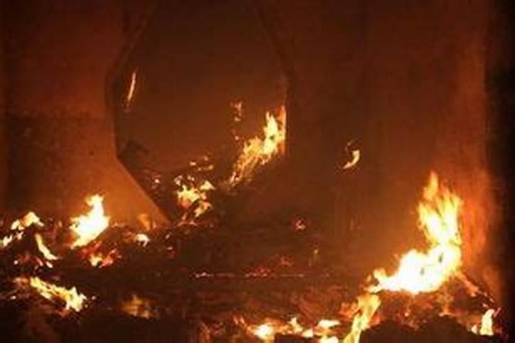 梦见邻居家着火了的预兆