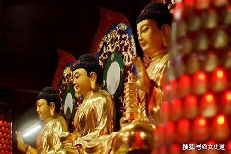 你生活中见到的迷信的人干过哪些事？