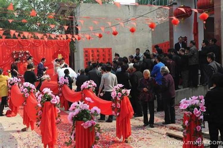梦见去世的姥姥参加我的婚礼