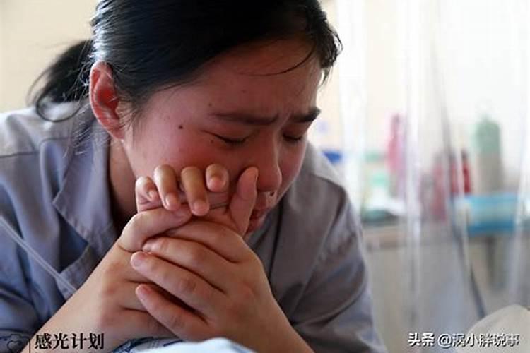 梦到妈妈生病要死有什么不好