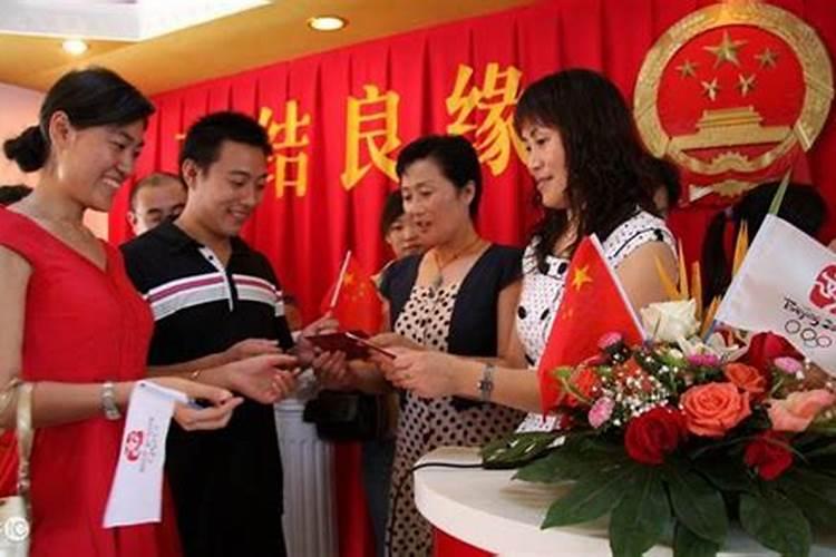 属牛和属鼠的婚姻如何 属牛人和属鼠人相合吗？