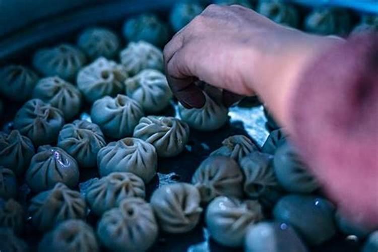 1972年属鼠男一生运程 72年鼠男一生的命运如何