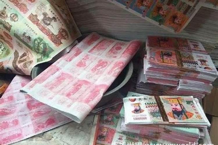 阴历七月十三给父母烧纸后七月十五还能去烧纸吗？