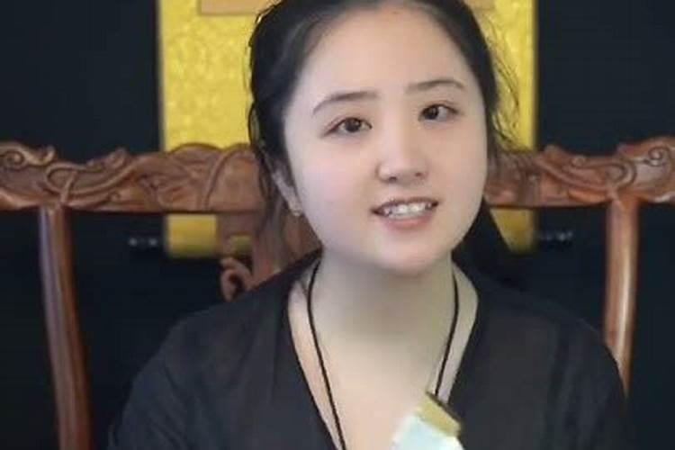 婚姻要不要听算命的,感情运势算命的说得准吗