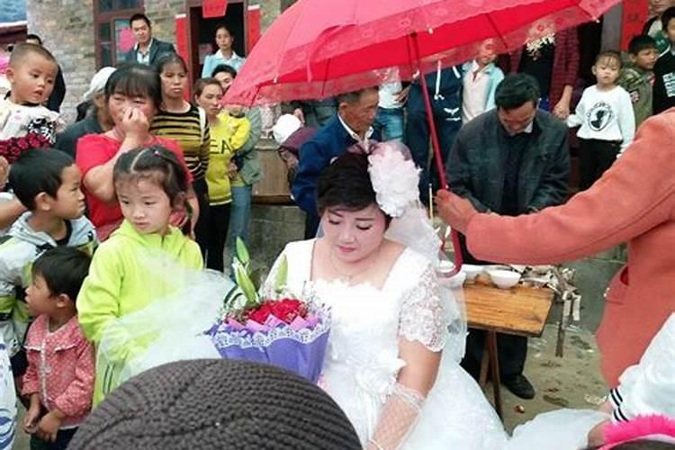 结婚生辰八字帖,结婚女方生辰八字帖怎么写
