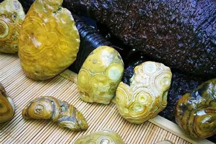 孕妇梦见好多漂亮的石头预示什么意思