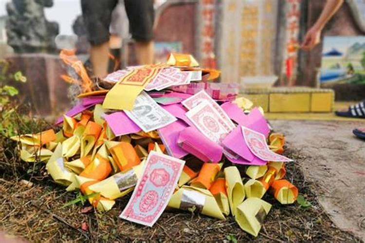 哪几个生肖今年不能上坟