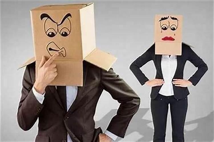 碰上被领导重用的小人应该怎么去处理？