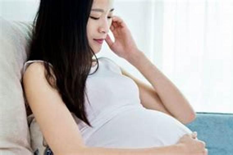 离婚女人梦见自己怀孕了是什么预兆