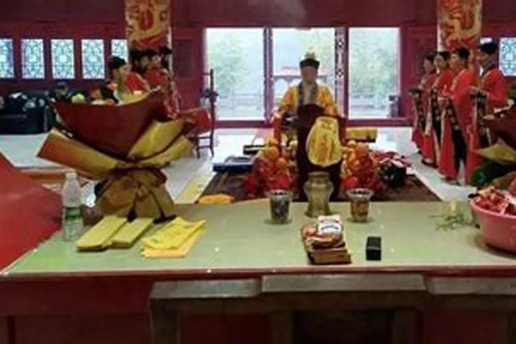 冬至上坟是冬至当天去吗 冬至为什么要上坟