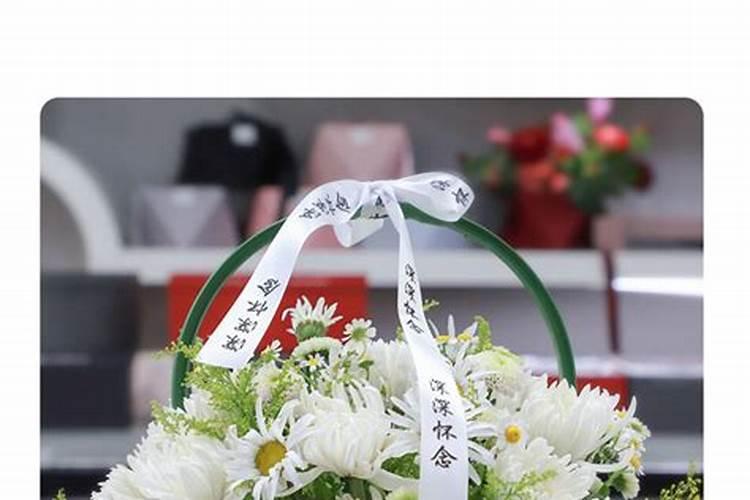 梦见死去的妈妈还活着和我说话