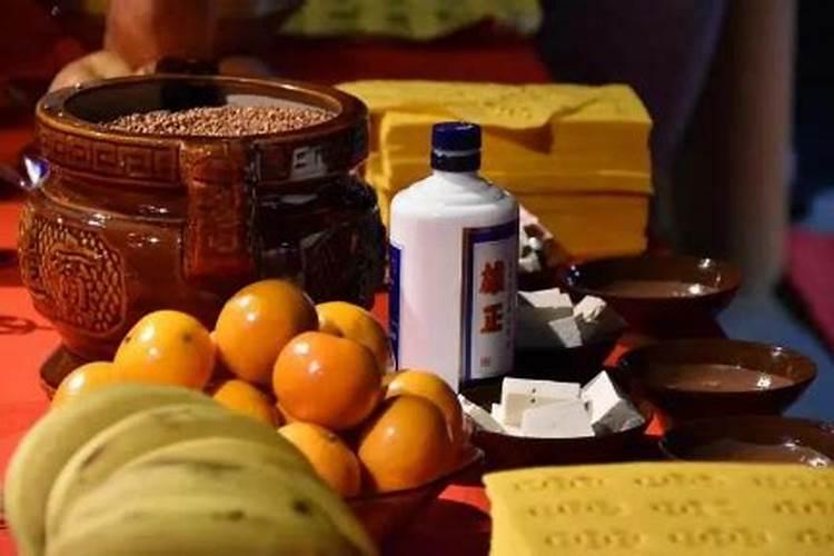 七月15上坟讲究是什么