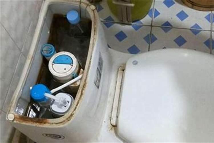 梦见不认识的小孩进家门