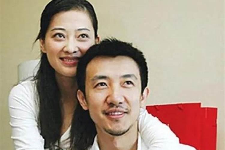 我有一个小女儿,想请大家起个名字,姓胡。谢谢!