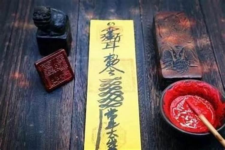 梦见一个人代表什么