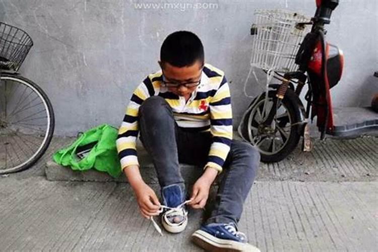 周公解梦之梦见偷别人的鞋？