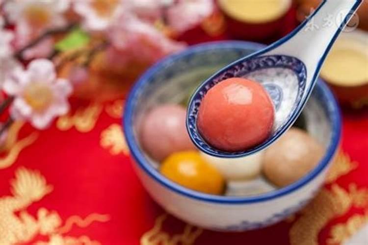 属鸡人2025全年运势 属鸡人2025年每月运势