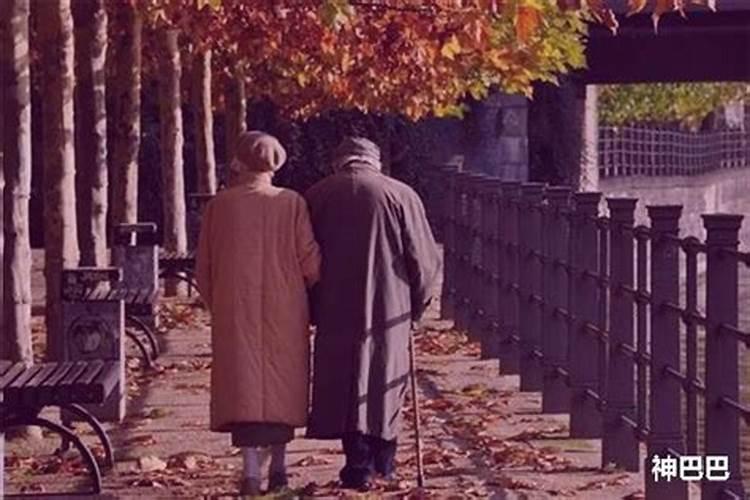 2025属蛇本命年可以结婚吗女的