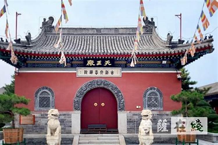 梦见表哥表嫂来我家吃饭的预兆