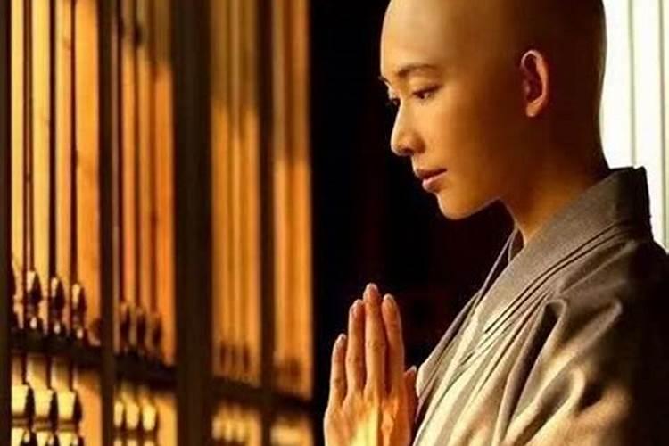 请问当尼姑在寺庙要做什么事,有规定吗