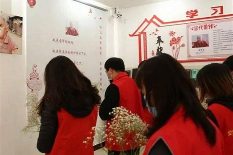 梦见女朋友和别的男人在一起
