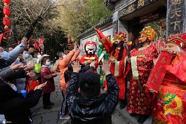 2021年农历十一月二十八生辰八字是什么 亥时出生细节决定成败？