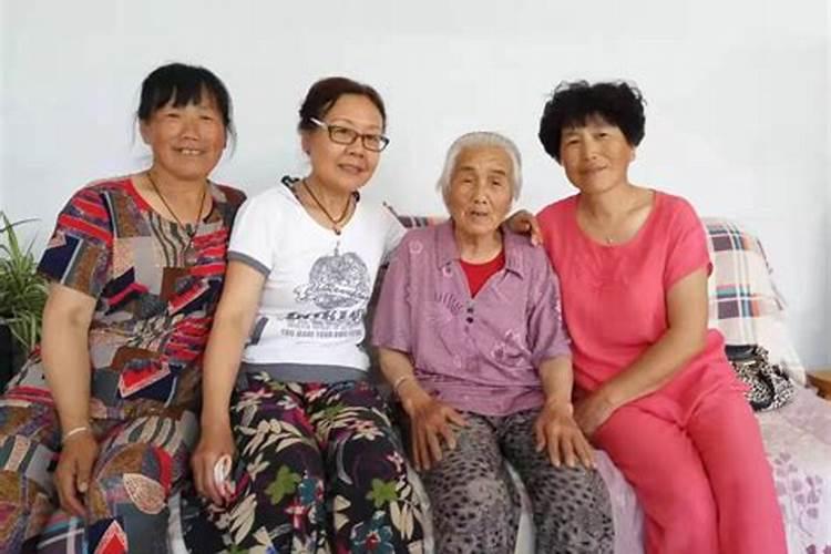 梦见娘家嫂子来我家被雨？