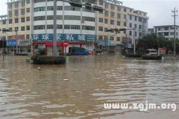 梦见涨洪水特别大是什么寓意