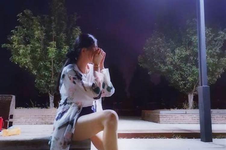 梦见老婆少了一个胳膊的预兆