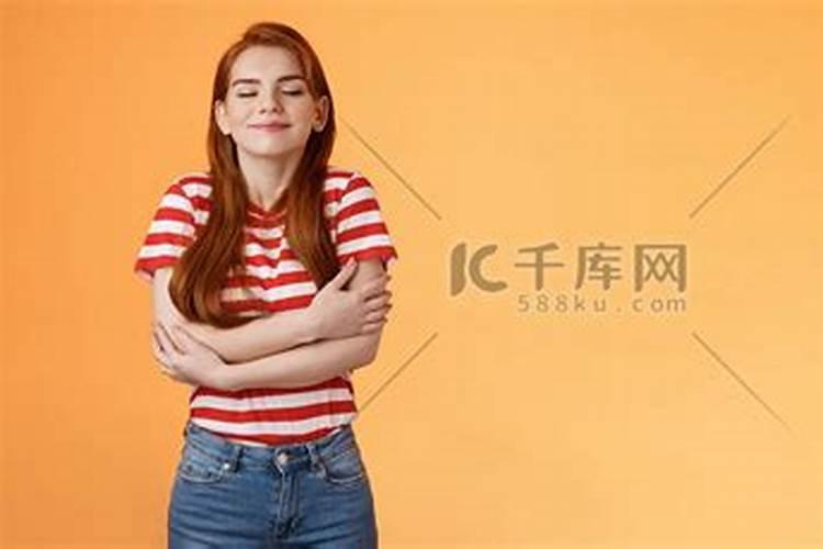 属鼠今年下半年办事能成吗,需要注意什么