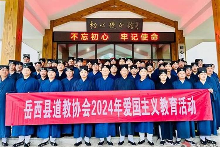 门票只要15元,国内最牛寺庙岳西庙为何又被称为“皇帝庙”？