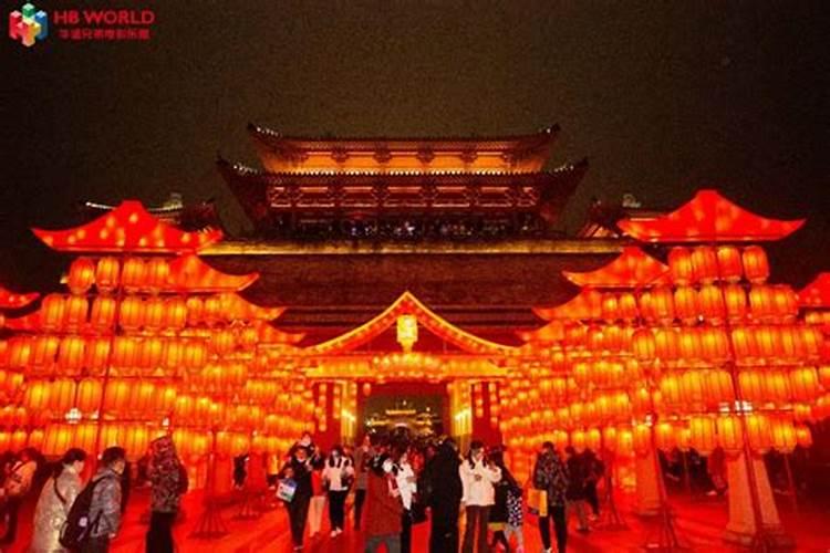 如果你是中秋节的街头采访记者,你会问什么问题？