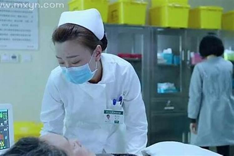 梦见母亲生病做手术什么意思？