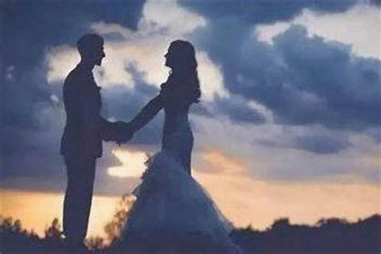 八字算两个人的姻缘怎么看两人有夫妻缘分？