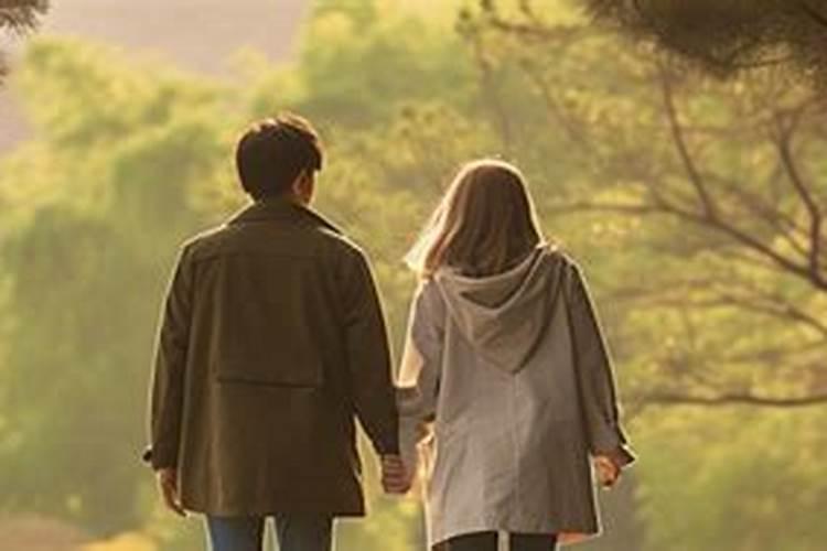 八字合婚男蛇女犬婚配吗？