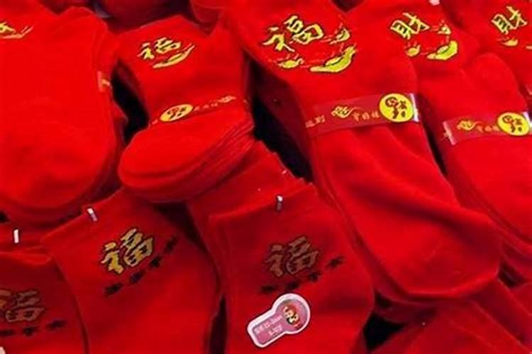 本命年适合穿哪些服饰？