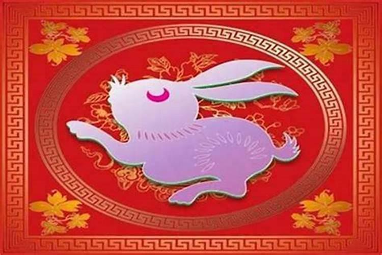 梦见被牛追到坟地