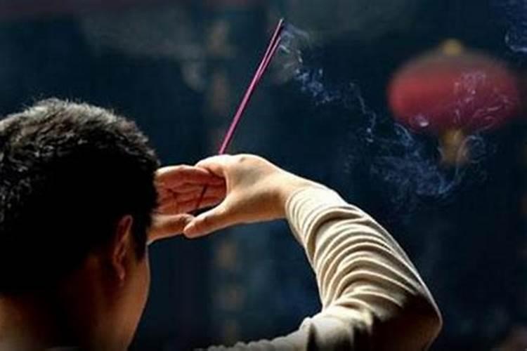 梦到哥哥结婚是什么意思？