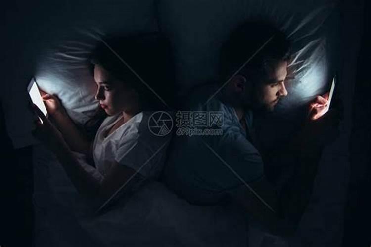 梦见和男友在床上躺着的预兆