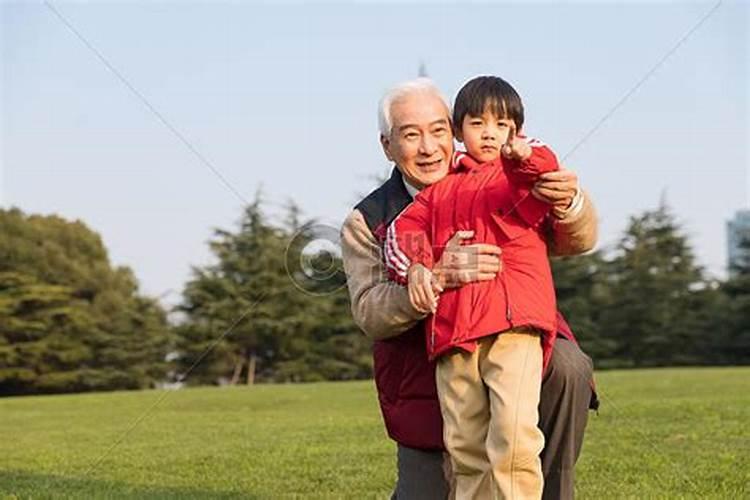 男人梦见蛇的七大预兆周公解梦