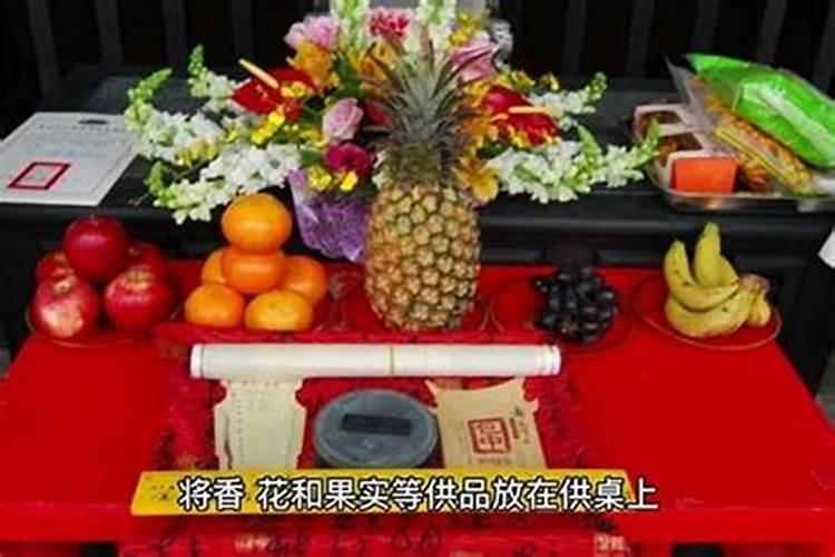 梦见几个女人光衣服在洗澡的预兆